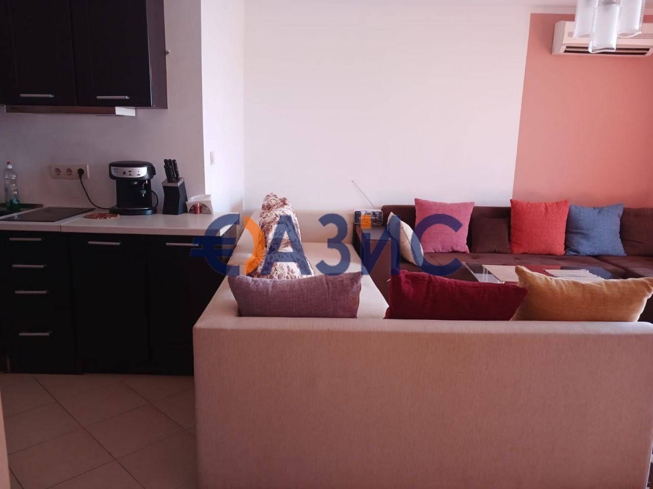 Продава се Двустаен апартамент в к.к. Слънчев бряг - 73 кв.м за 1020 €/кв.м - Снимка #6