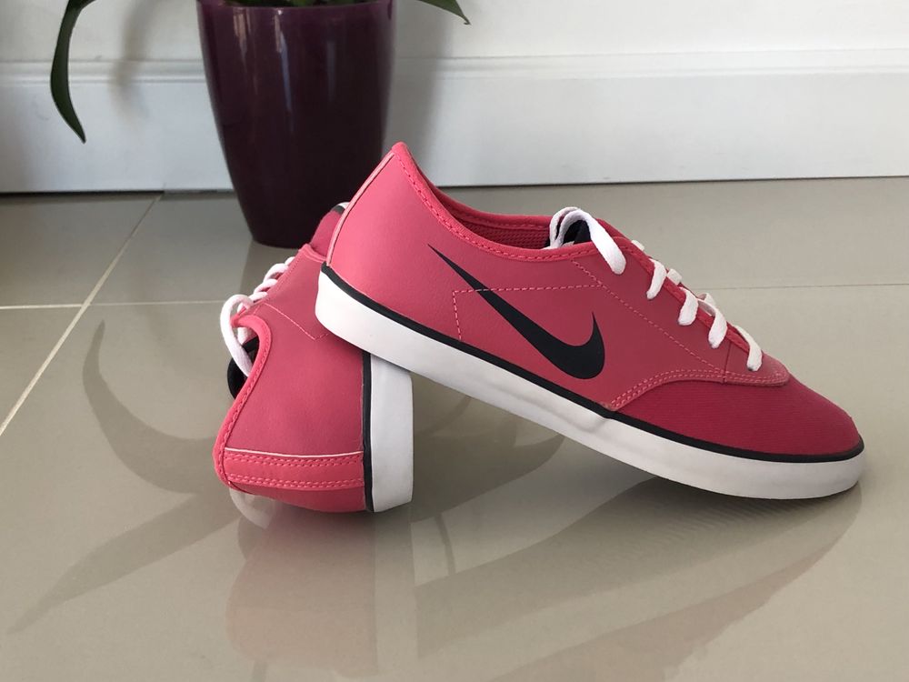 Tenisi originali Nike