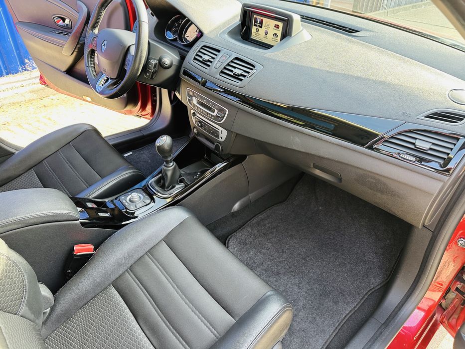 Renault Megan Bose edition