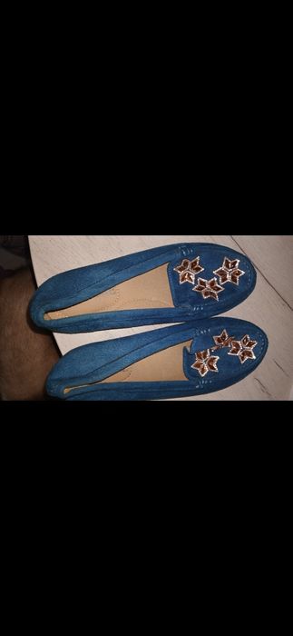 Продам обувь новую