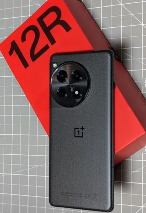 OnePlus 12R с гарантией