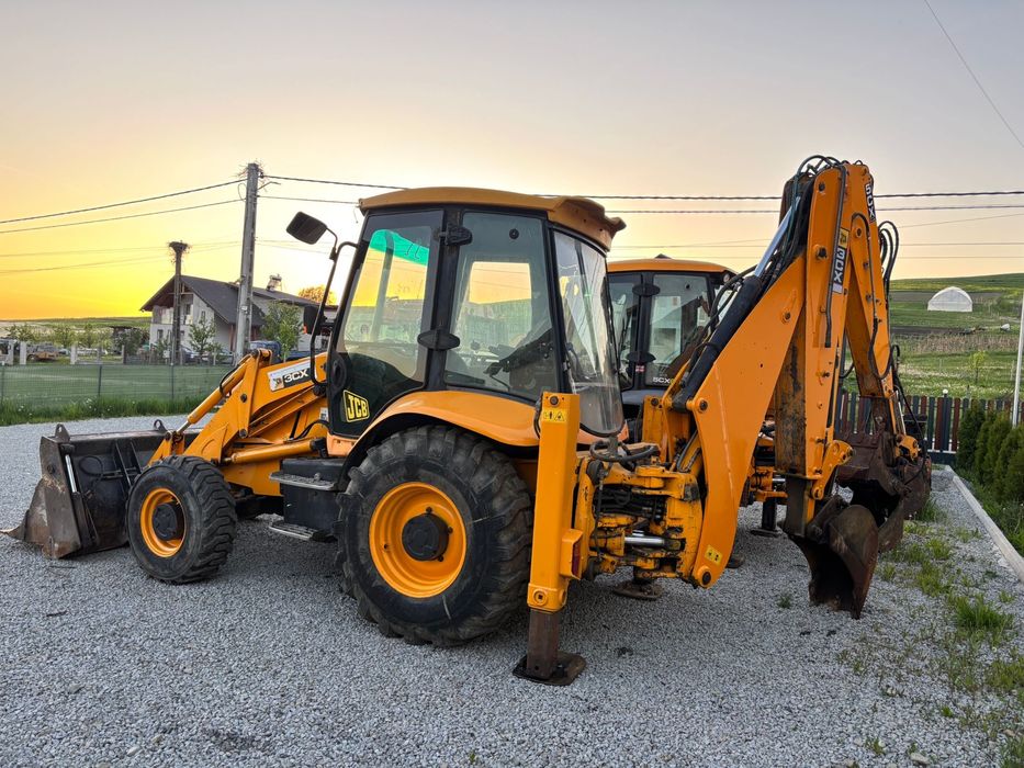 Buldoexcavator jcb 3cx 2007