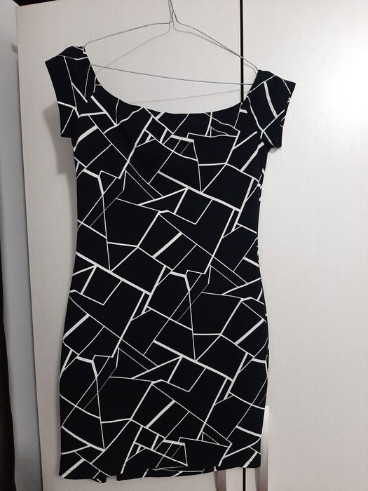 Rochie noua (marime M)