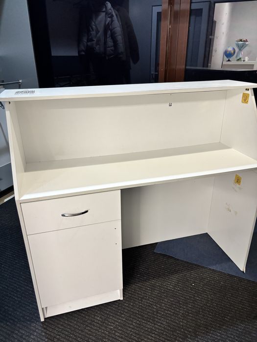 Продам стол 35 тыс тенге