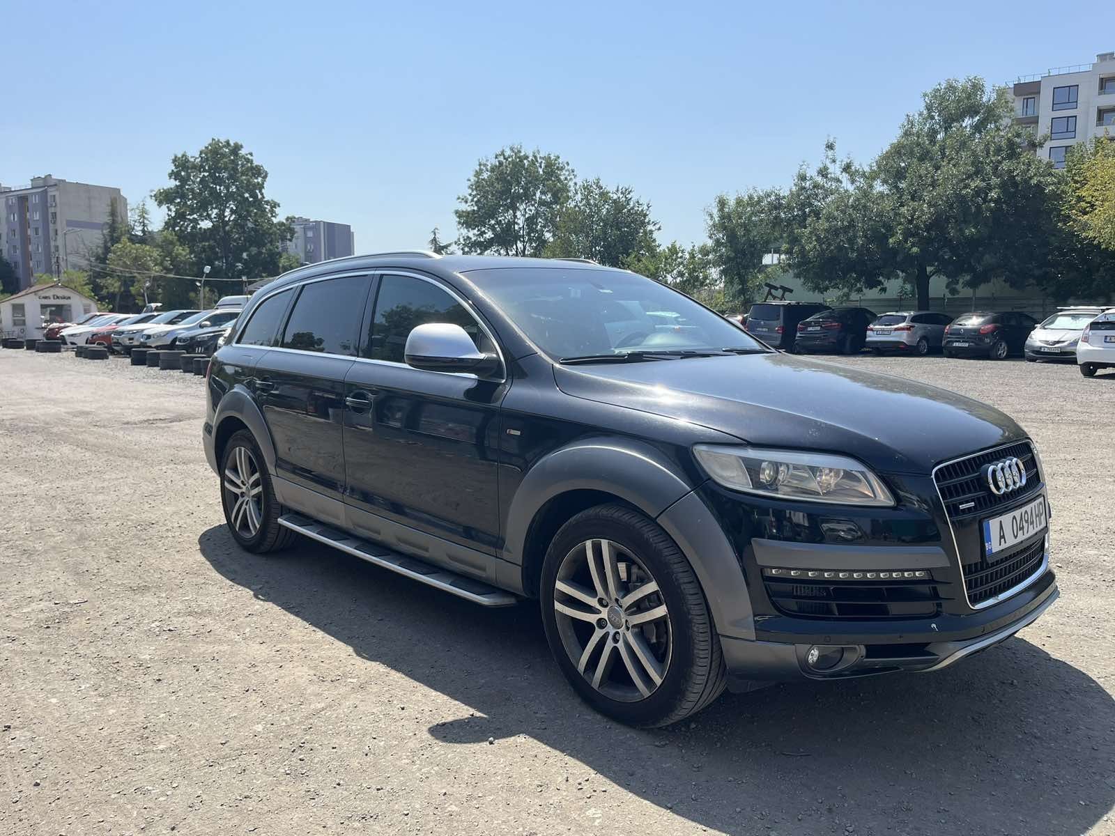 Ауди Q 7  2008  година