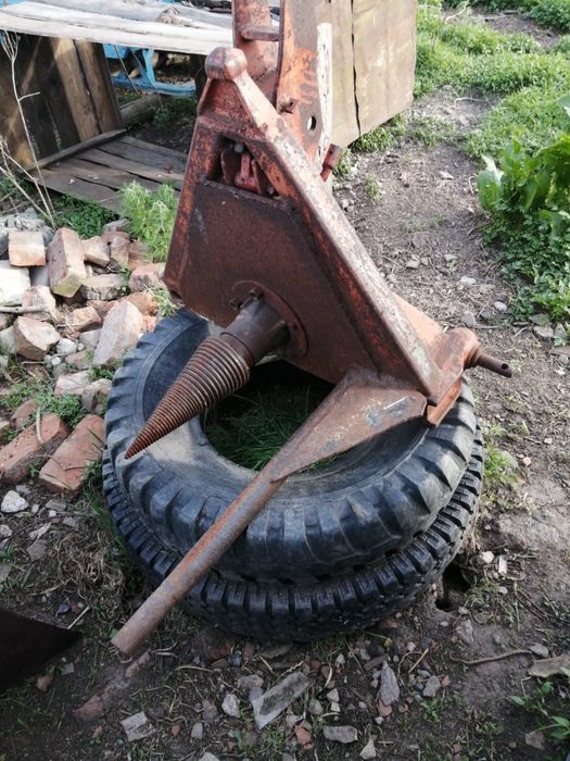 Продам дровокол от трактора