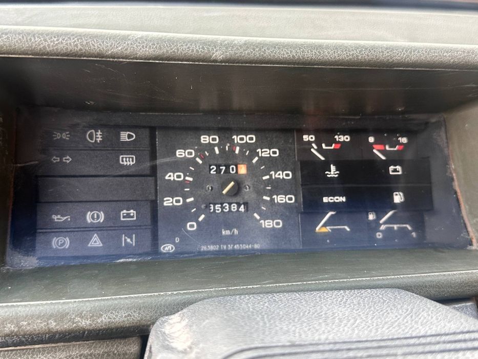 Лада 09  машина на ходу, состояние нормальное.