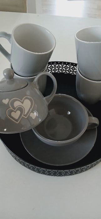 Set vesela cani  ceramica