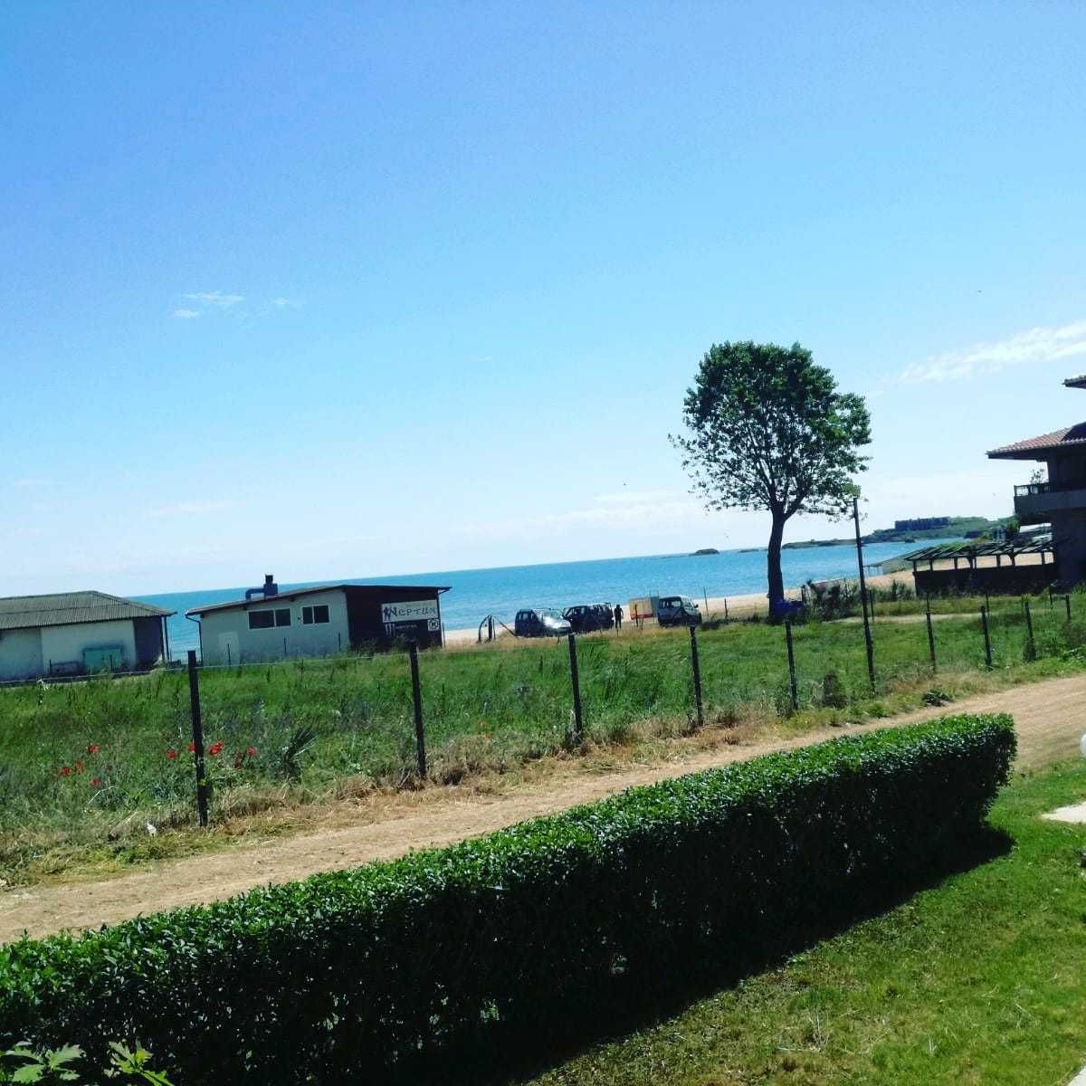 Каравана на брега на морето на къмпинг Юг
