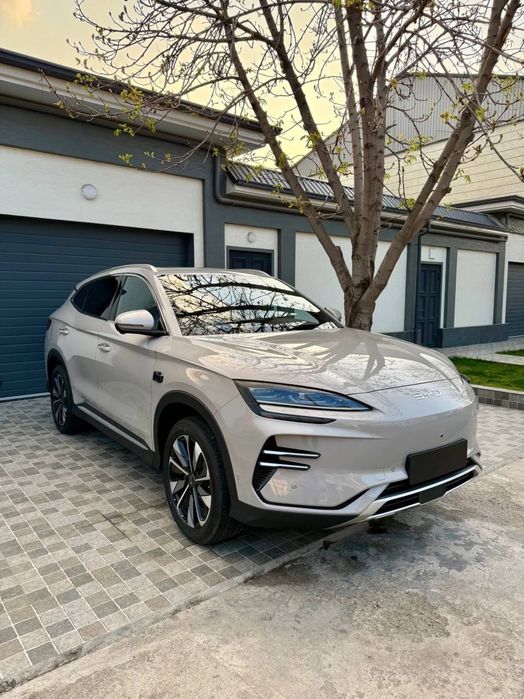 **BYD champion 2025-26 смарт