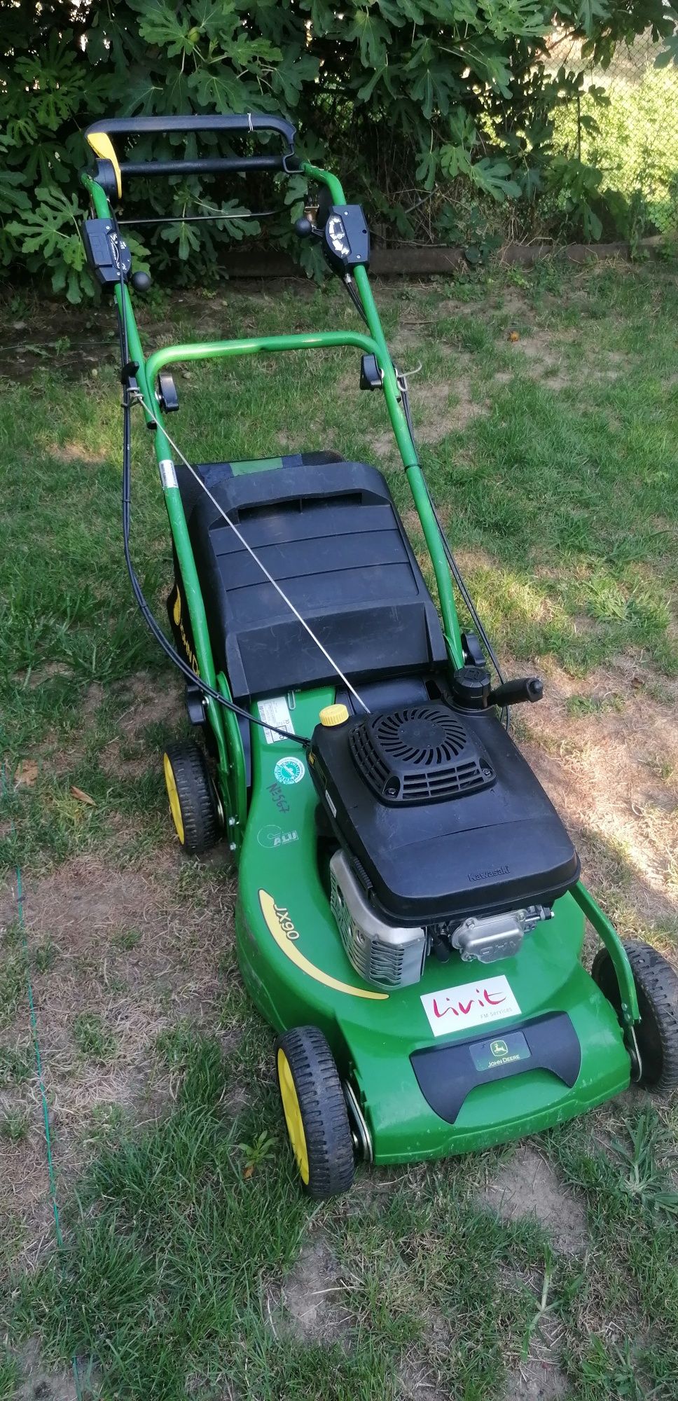 Самоходна косачка john deere