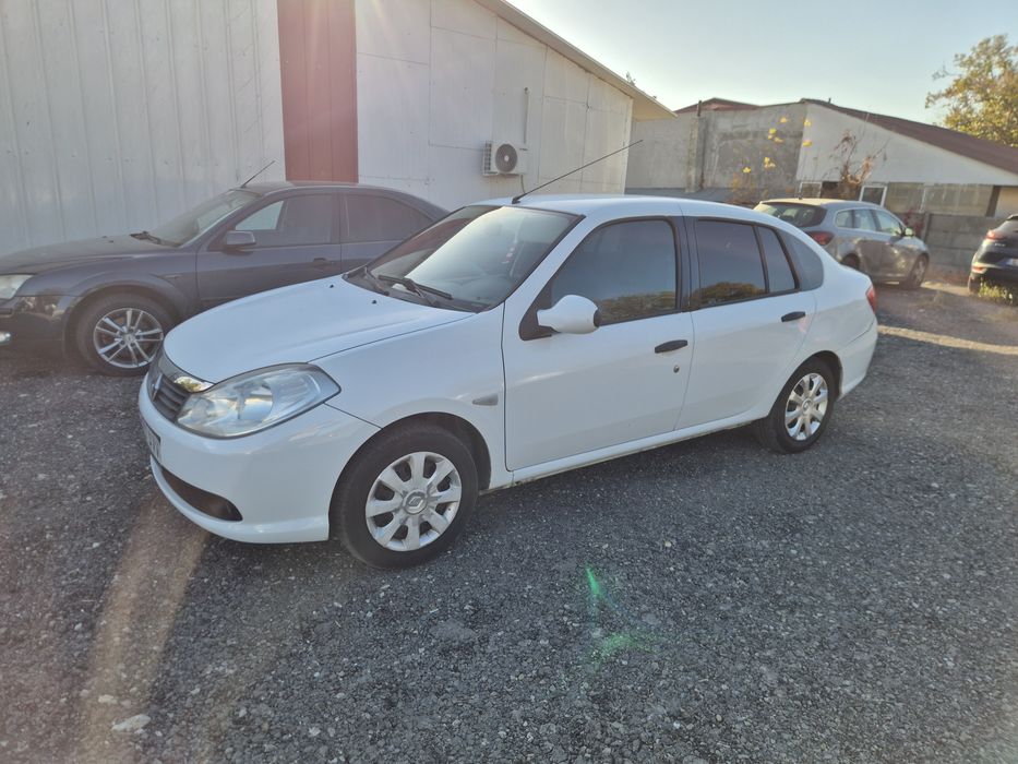 Renault Clio Symbol 1.5 dci 2010
