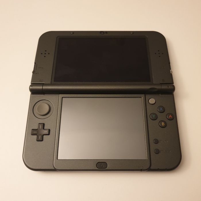 (Dual IPS) New Nintendo 3DS XL Metallic Black 64Gb modat