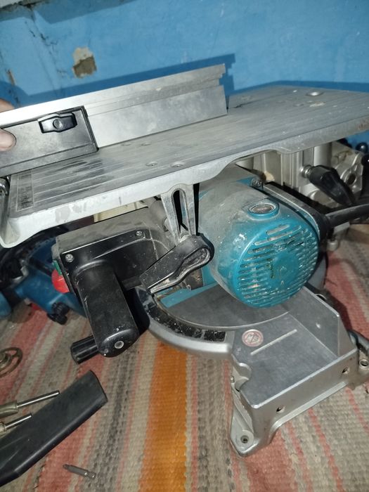 Makita. Tarsofka sotiladi.