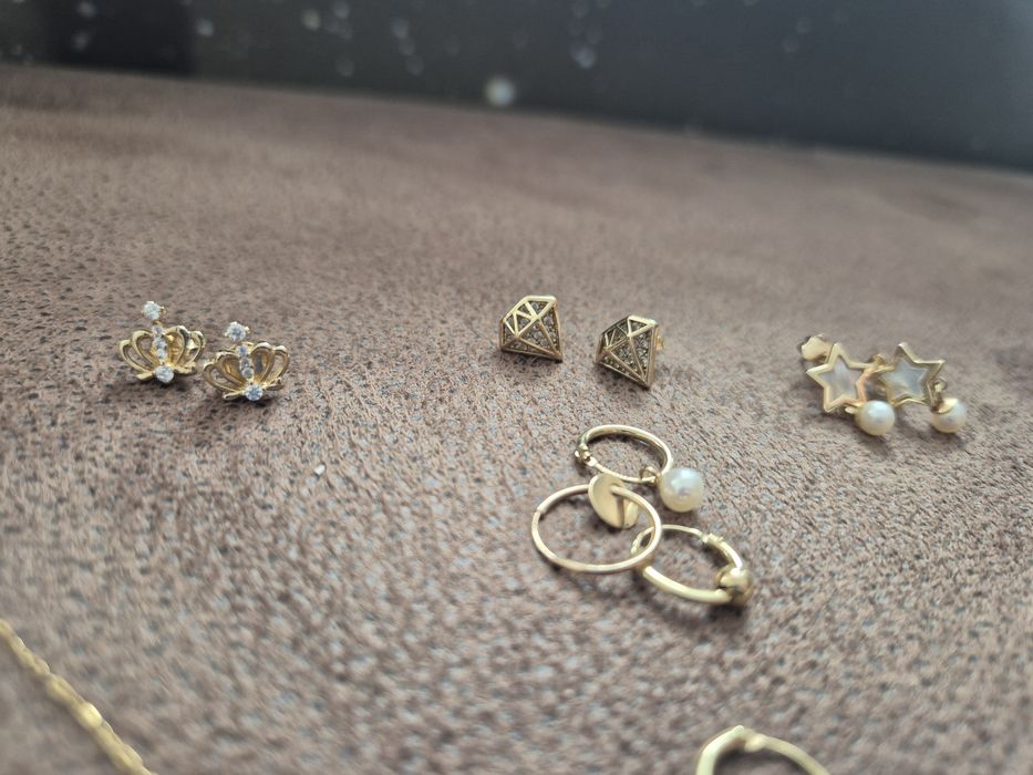 Златни бижута - пръстен, гривна, колие, синджир