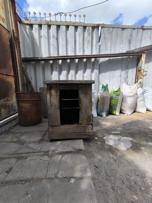 Продам будку для собаки