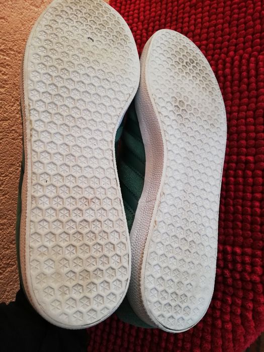 Adidas Gazelle nr 44 piele întoarsă