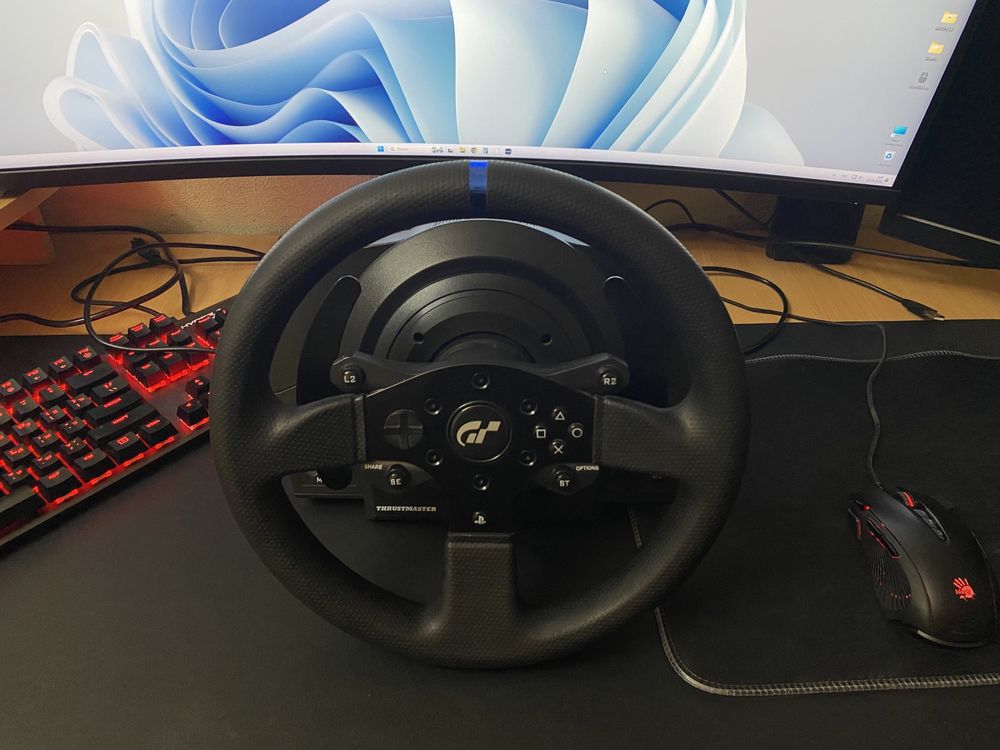 Продам Руль Thrustmaster T300 RS GT и КПП Шифтер Thrustmaster TH8A