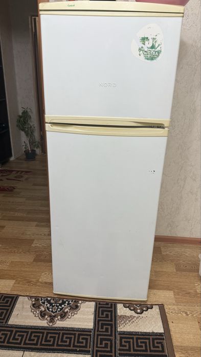 Продам холодильник