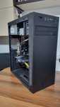 Unitate Server Fujitsu Intel Xeon 10 Core, 16GB RAM, GT740, SSD 160GB
