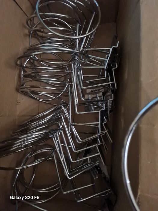 Подставка для шапок