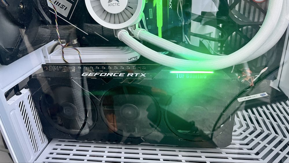 Nvidia 3060ti v2 8 GB 256bits
