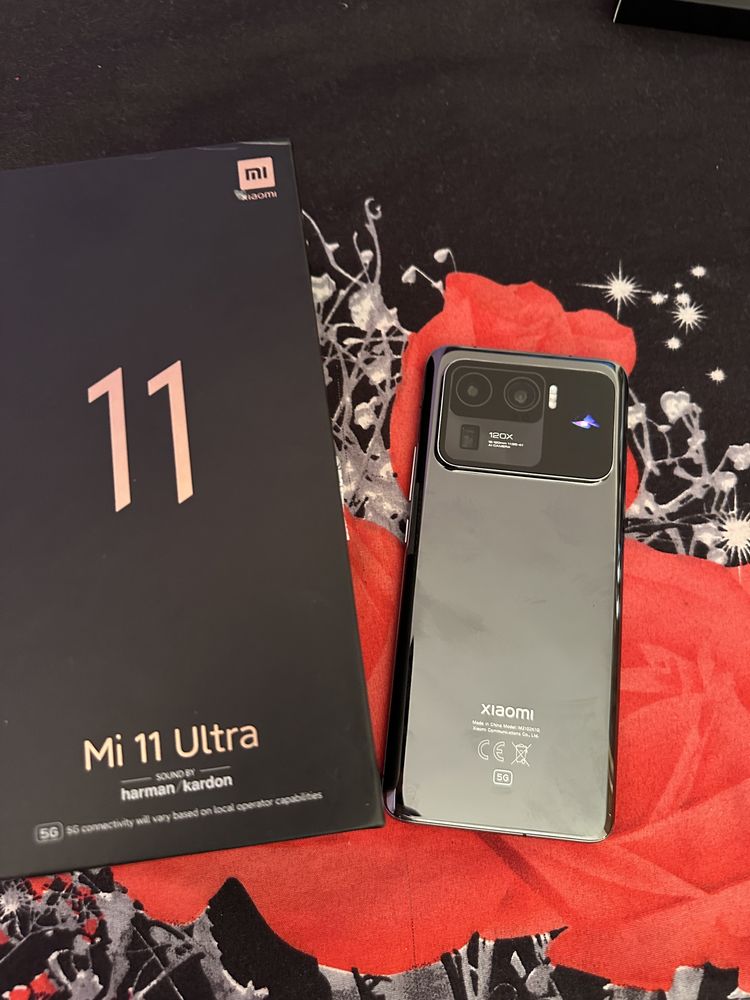 Xiaomi mi 11 ultra (256/12gb ram)full box