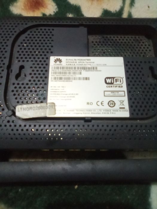 Router Huawei HG8247W5