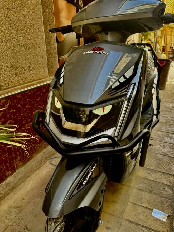 Skuter sastayanisi juda zo’r ayni vapshe yoq srochni sotiladi arzonga