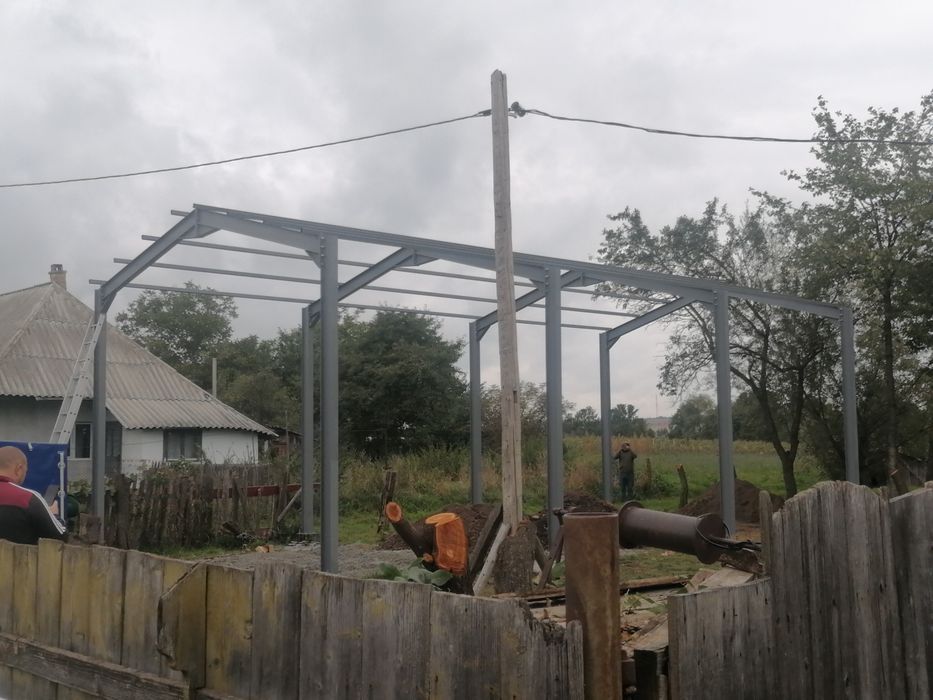 Vand hale metalice 16cu36m din ipe 240 dor facem mai multe marimi la c