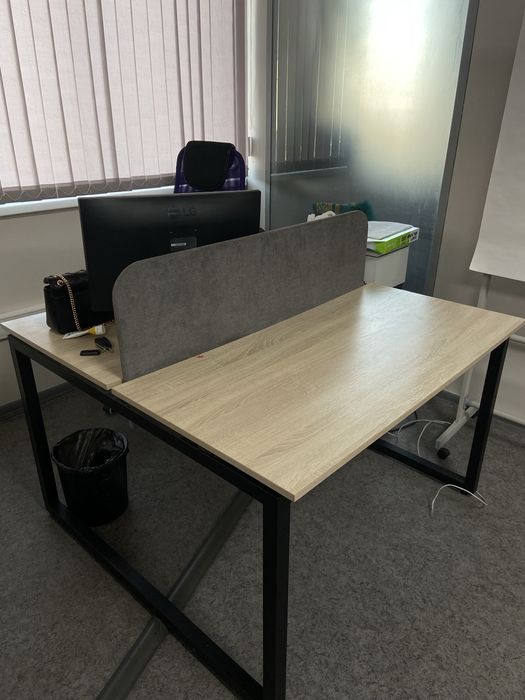 Срочно продам офисную мебель