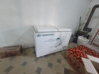 Muzlatgich xolati yangi