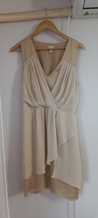 Елегантни черни рокли