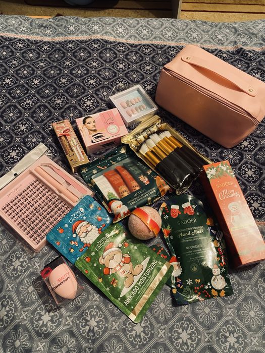 Новогодний бокс, косметический бокс, корейская косметика