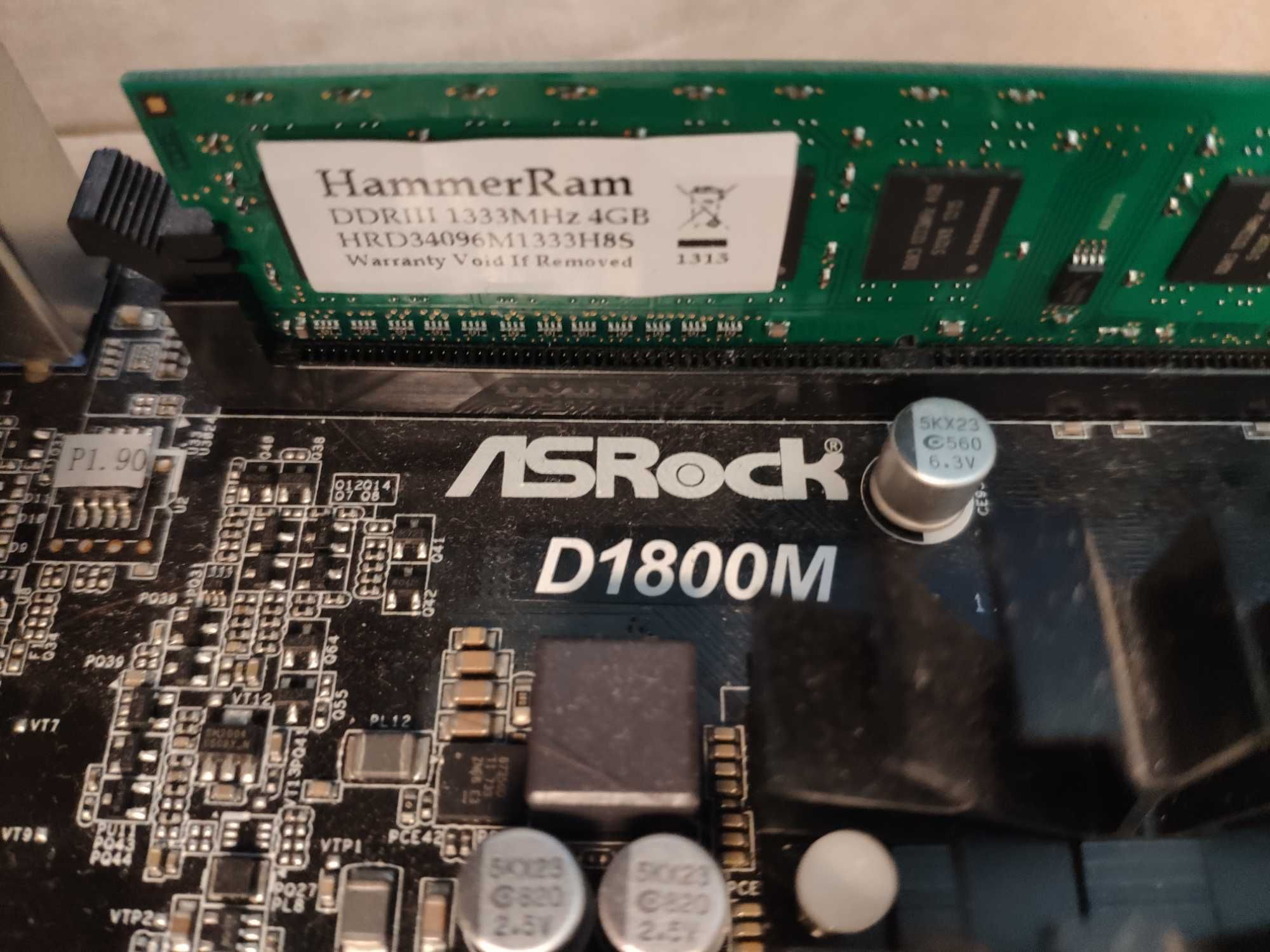 Micro ATX дънна платка Asrock D1800M+4GB RAM