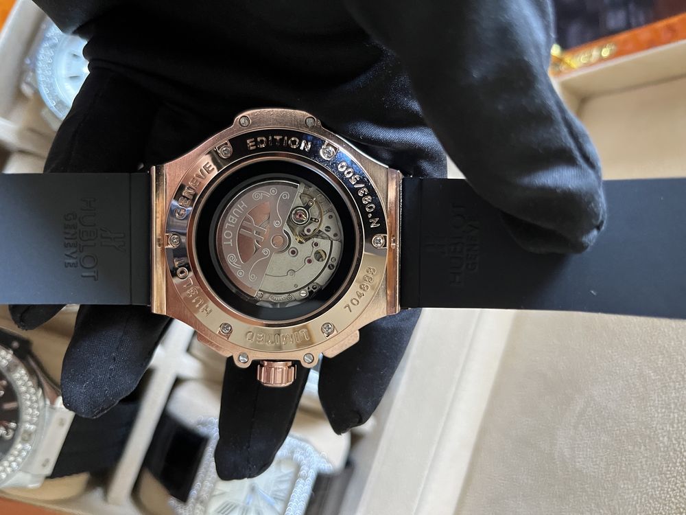 HB Big Bank Rosegold Diamond Bezel