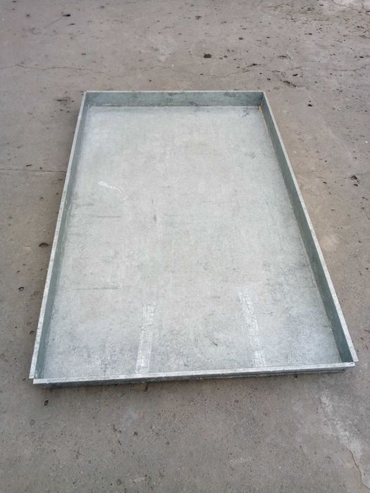 Bodya sotiladi. Razmerlari rasimda bor