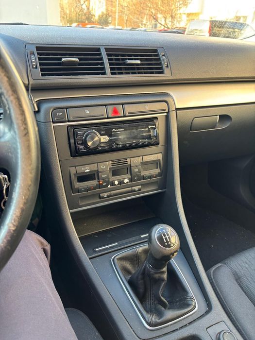 Audi A4 b7 1.6 benzina