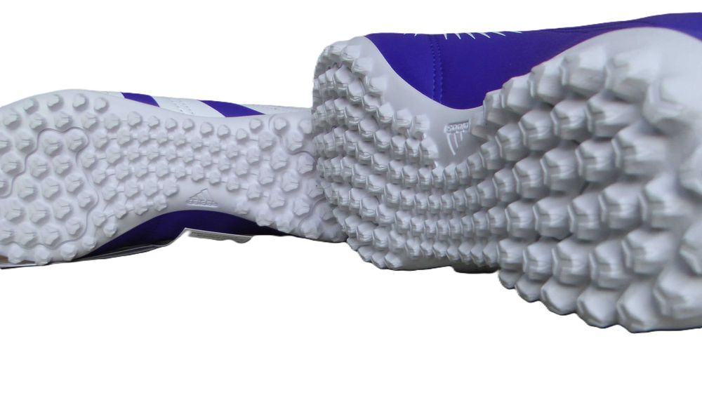 Ghete fotbal sintetic NOI Adidas Predator Club marimea 42,5