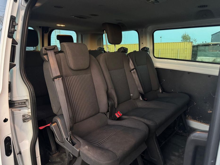 Ford Transit Custom 9+1