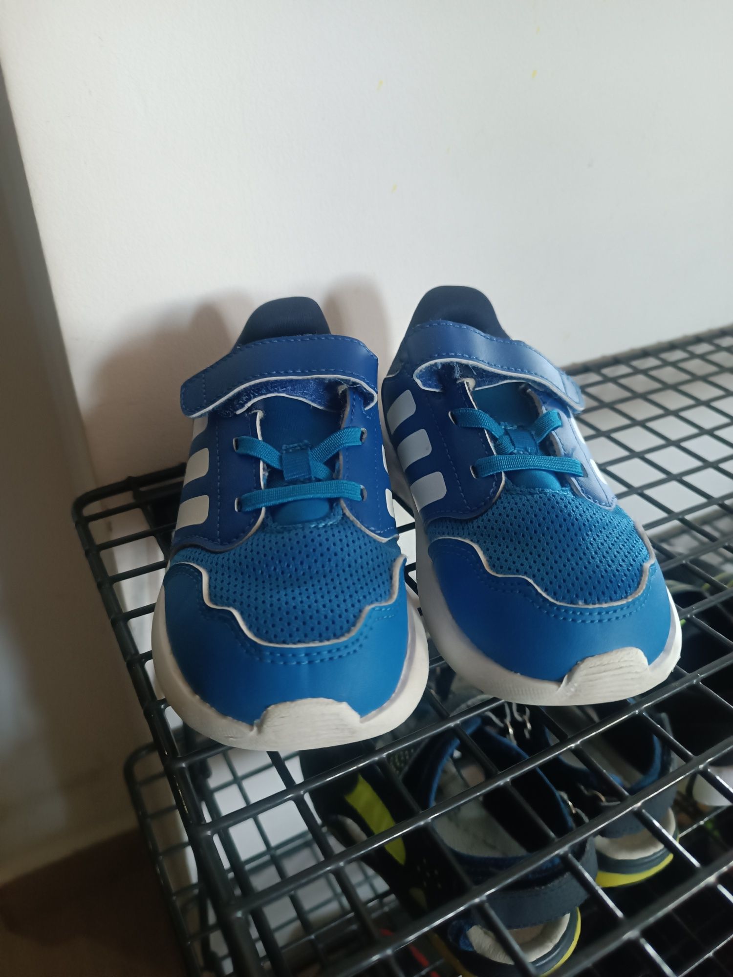 Adidași adidas 25.5 copii