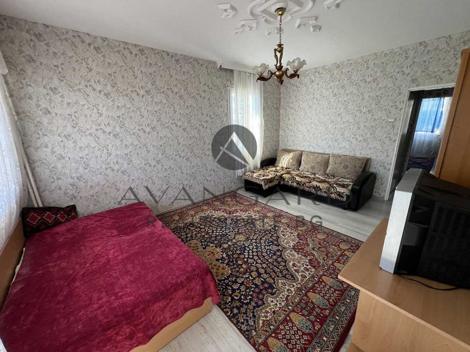 Продава се Тристаен апартамент в Пловдив, Изгрев - 88 кв.м за 995 €/кв.м - Снимка #4