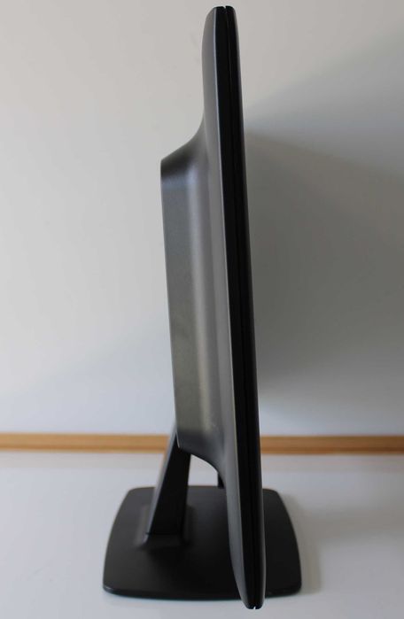 Монитор HP Compaq LE2202x