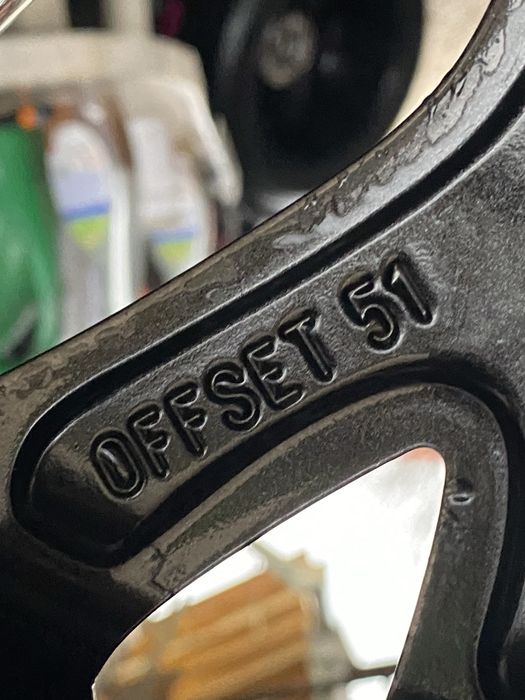 18 цола 5 х 114.3 мм Хюндай , Hyundai Туксон , ix 35 , Кона , Tucson