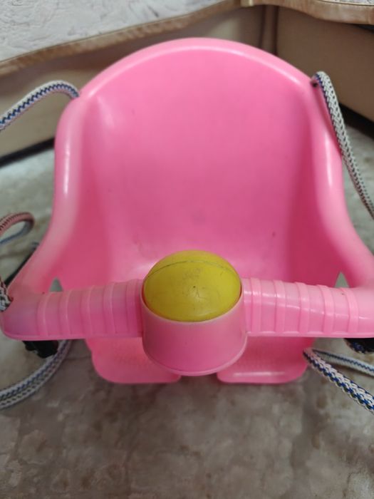 Leagă de copiii exterior