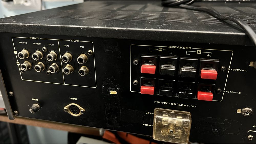 Усилвател Sanyo DCA-311 Made in Japan 1978