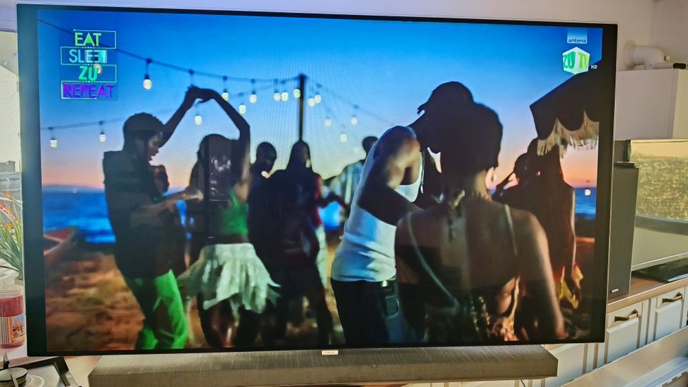 Televizor OLED PHILIPS 65 inch 4K Android și soundbar. Citit anuntul