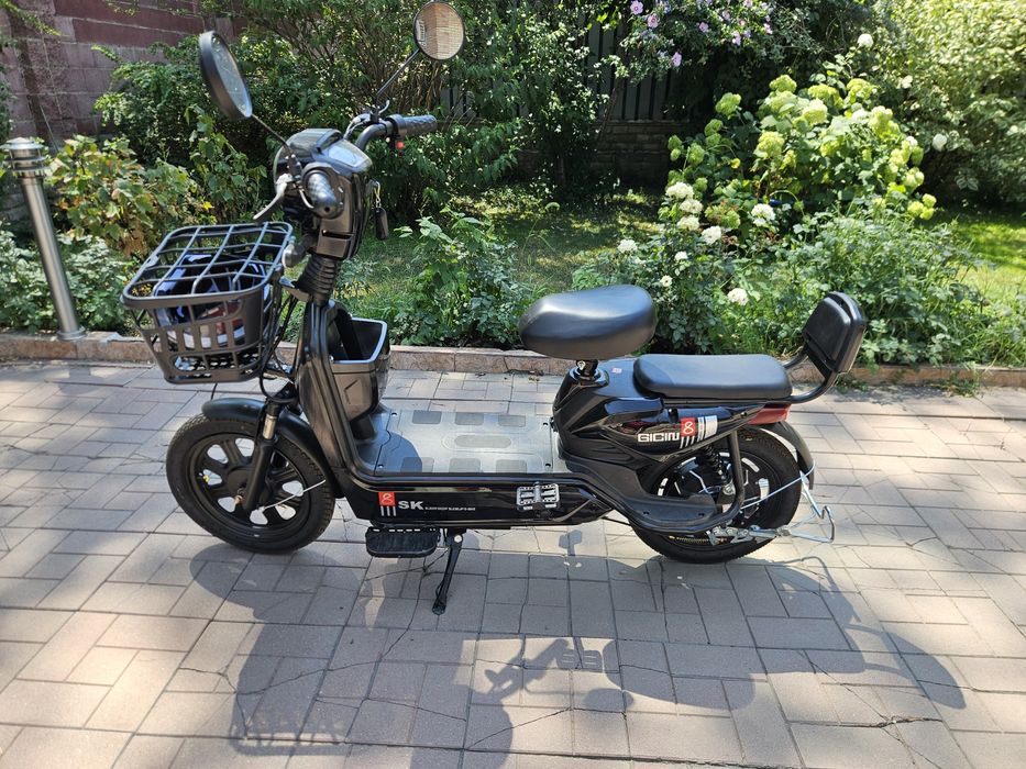 Мопед, электровелосипед, электроскутер Gicin SK8