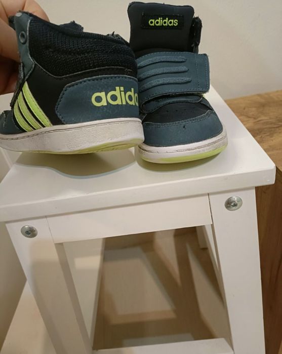 Сандали за момче "Geox "  , кецове "Adidas", пантофки "Беко" 27