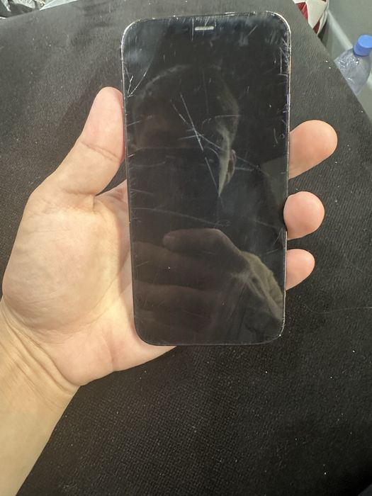 Продам iphone 12 pro 256gb